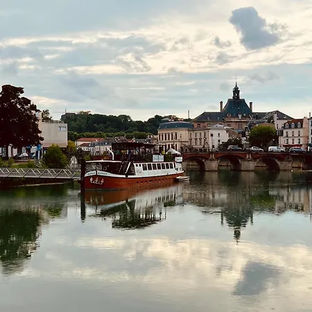 Disney-Bord De Marne-Parking Prive Meaux Exterior photo