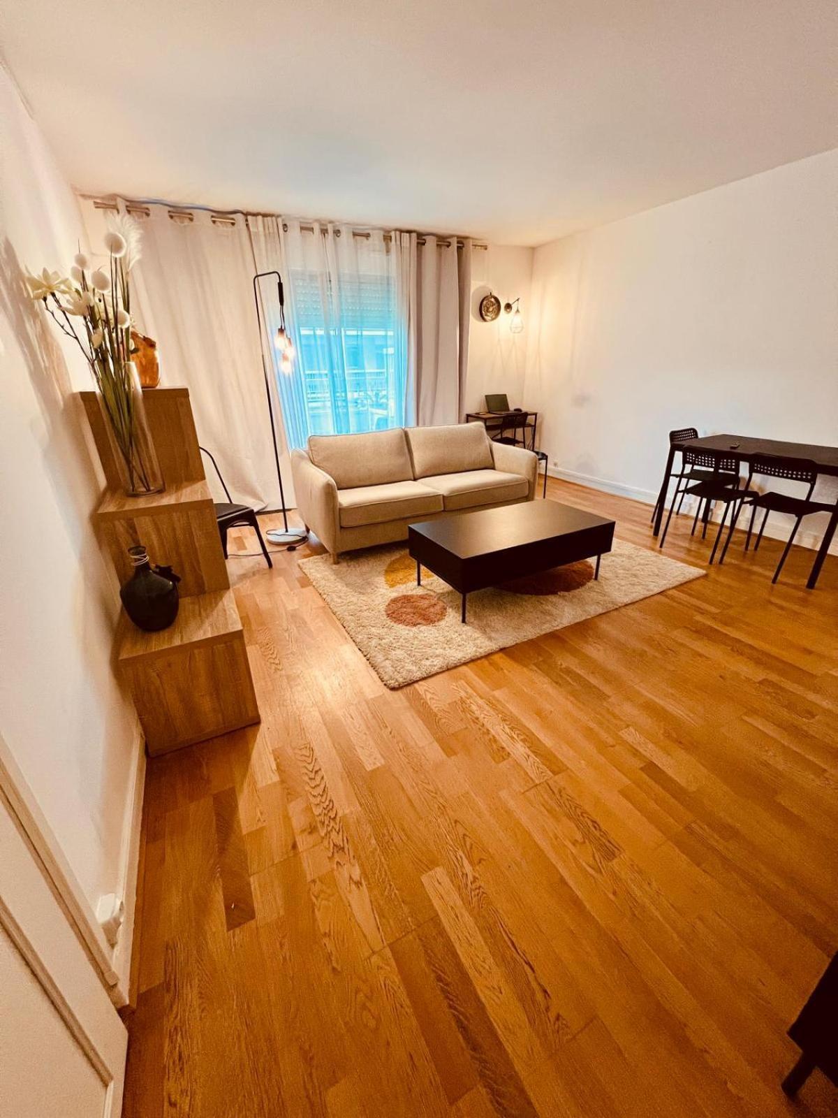 Disney-bord De Marne-parking Prive Apartment Meaux