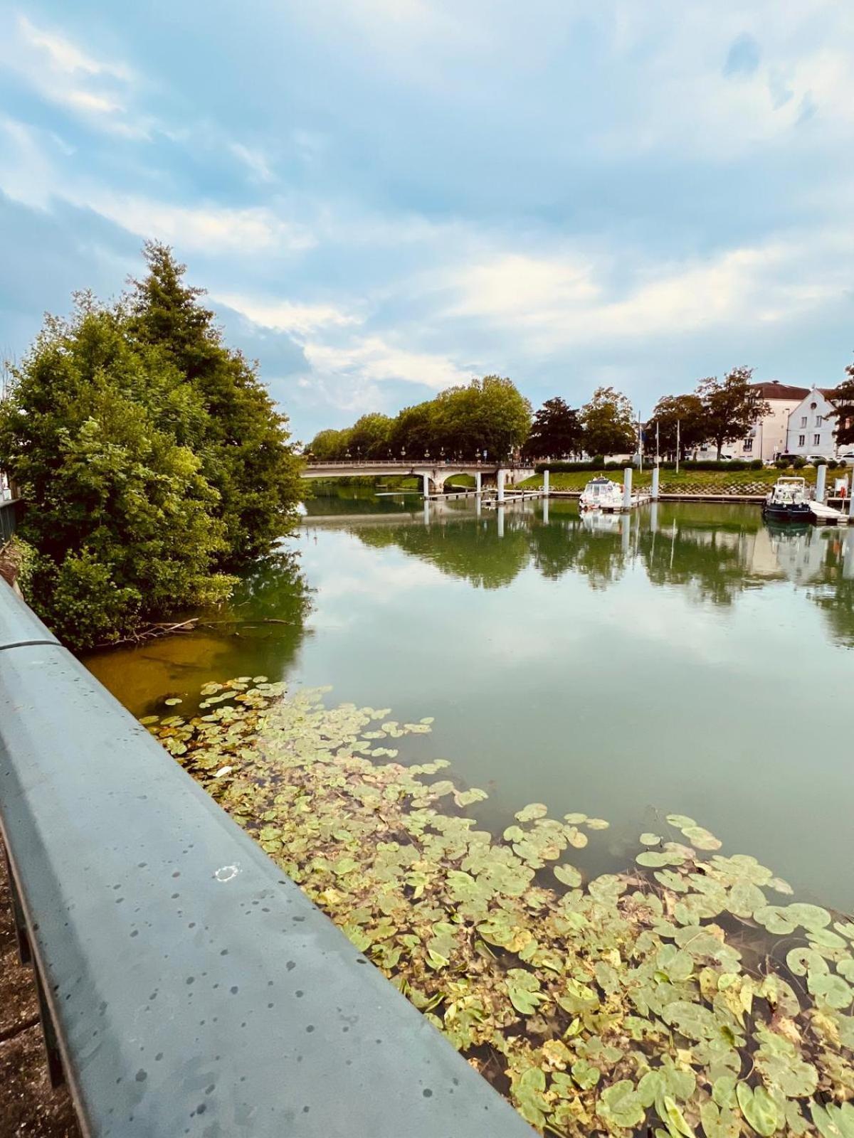 Disney-bord De Marne-parking Prive Apartment